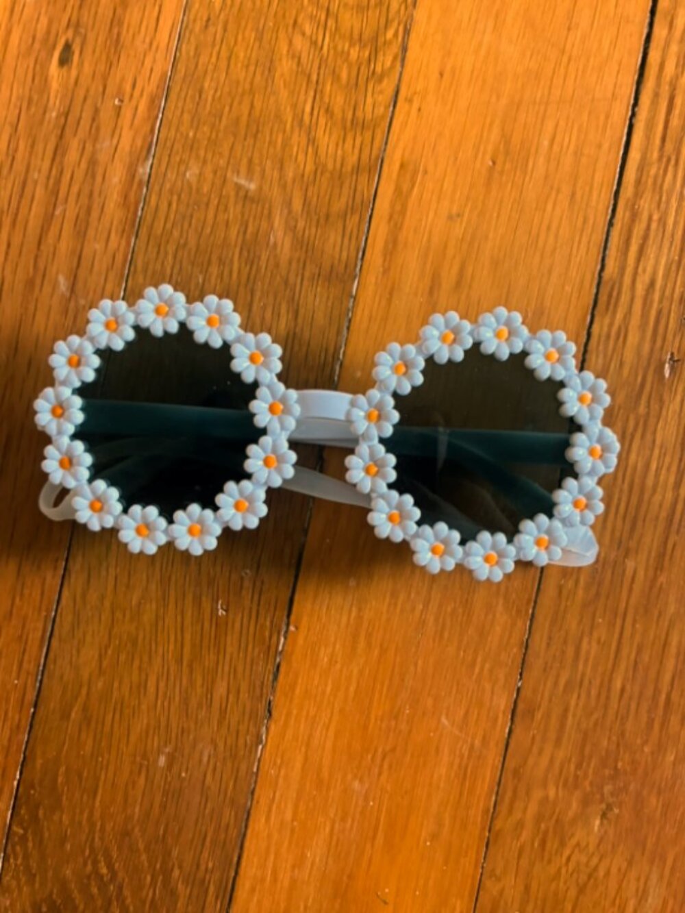 Dog Pet Daisy Sunglasses (New without Tags)